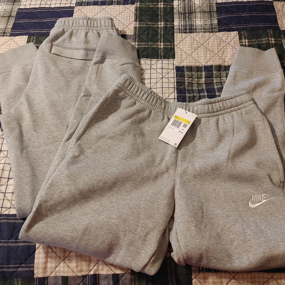 Nike Mens Joggers